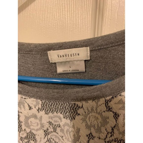 Van Heusen gray lace blouse - Picture 5 of 6